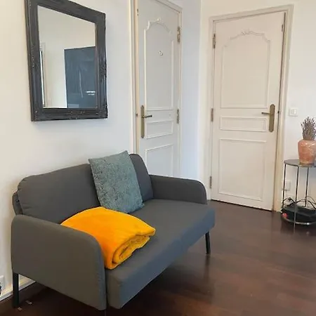 Apartment Grand Confortable A Saint-germain-des-pres *